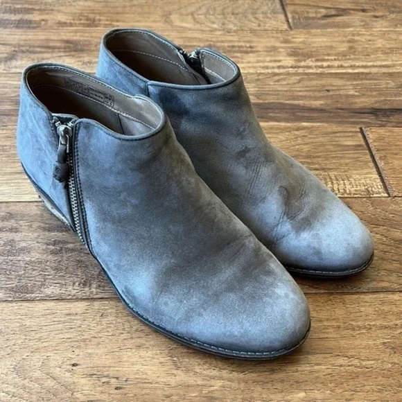 Vionic Serena Ankle Boot Booties in Greige Kid Suede Leather Size 9.5 - Picture 14 of 14